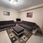 Entire Nice Apartment, In The Center